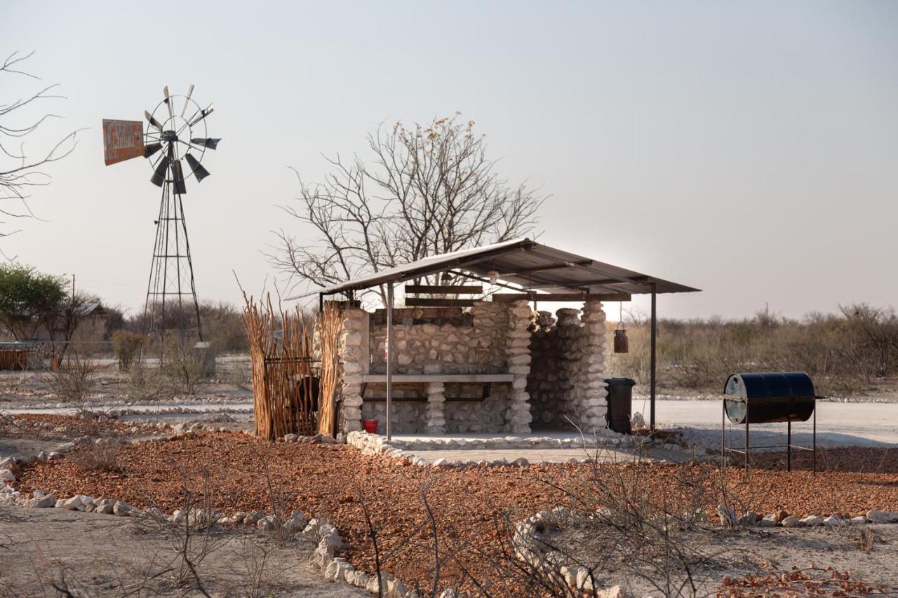 Etosha Trading Post Campsite Okaukuejo Εξωτερικό φωτογραφία